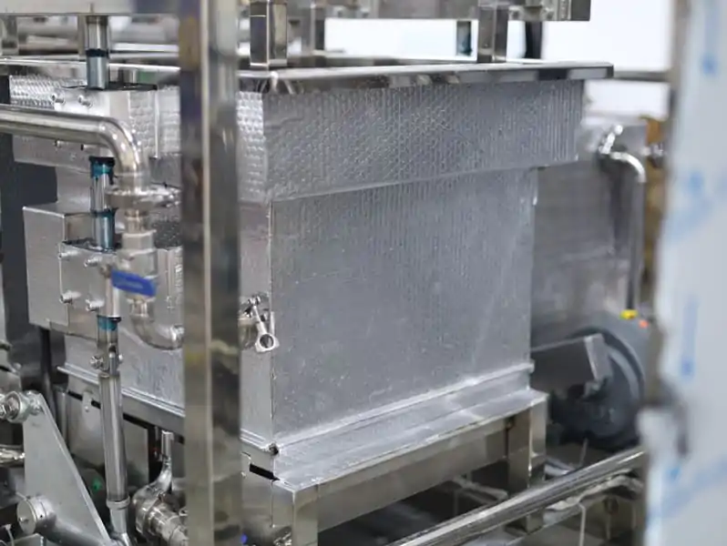 Industrial Ultrasonic Cleaner - Interior